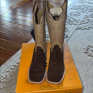 R.Watson 12 EE Roughout brown boots